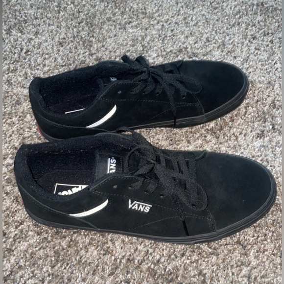 Vans Seldan Low Top “Black/White” Men’s Size 11 - Picture 2 of 9